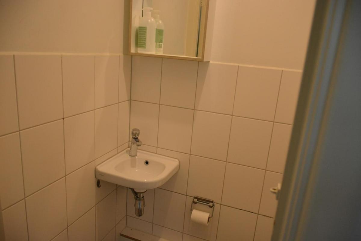 Three Bedroom Lovely Apartment Остербек Екстериор снимка