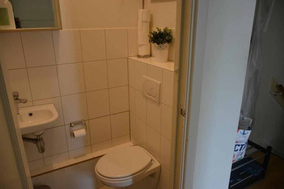 Three Bedroom Lovely Apartment Остербек Екстериор снимка